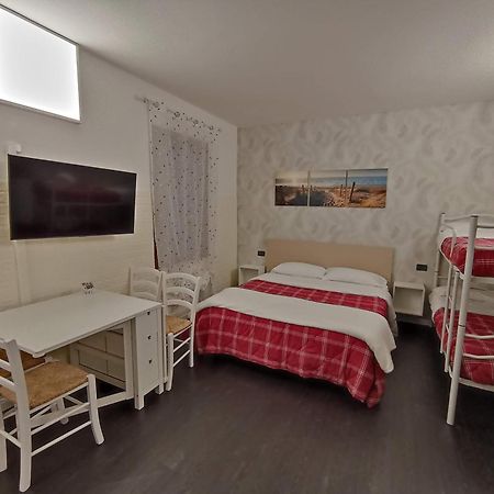 Appartamento Vicino Lago Di Garda, Peschiera, Gardaland Ponti sul Mincio Exterior foto